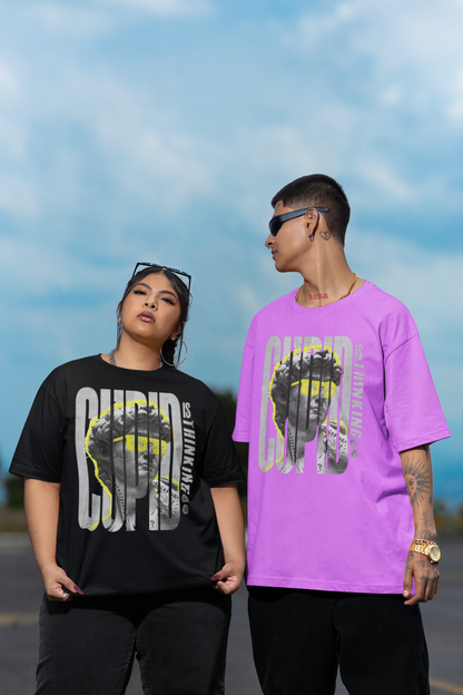 Cupid is thinking PRINTED REGULAR FIT UNISEX T-SHIRT